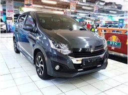 Jual Daihatsu Ayla R 2018 harga murah di Jawa Timur 1