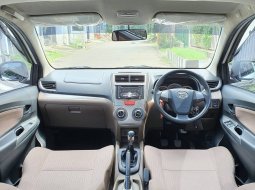 Daihatsu Xenia R 2017 7