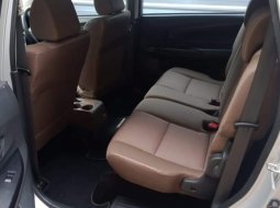Jual Mobil Bekas Promo Harga Terjangkau Daihatsu Xenia X 2016 6