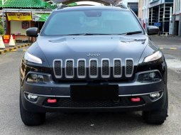 Mobil Jeep Cherokee 2015 dijual, DKI Jakarta 5