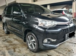 Toyota Avanza Veloz 1.5 AT ( Matic ) 2017 Hitam Km 88rban Siap Pakai 2