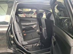 Toyota Avanza Veloz 1.5 AT ( Matic ) 2017 Hitam Km 88rban Siap Pakai 8