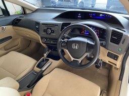 Honda Civic 1.8 2013 7