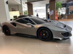 Mobil Ferrari 488 2020 Pista dijual, DKI Jakarta 4