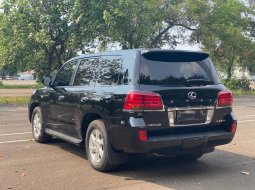 Lexus LX 570 Sport AT 2010 Hitam ISTIMEWA SEKALI BUKTIIN BGT SIAP PAKAI GRESS JAMIN SUKA SEKALI 5