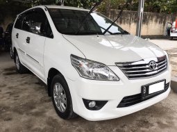 Toyota Kijang Innova 2.0 G Tahun 2016 Putih