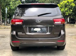 Kia Grand Sedona Ultimate 2017 Coklat 6