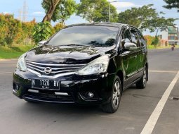 Nissan Grand Livina 1.5 NA 2017 SUV 2