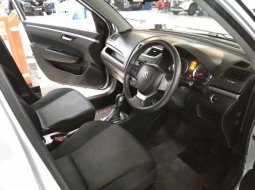 Jawa Timur, jual mobil Suzuki Swift GX 2014 dengan harga terjangkau 2