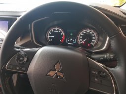 Mitsubishi Xpander Cross Premium Package AT 2021 Hitam 5