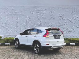 Honda CR-V 2.4 i-VTEC 2016 SUV 5
