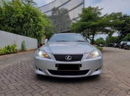 Lexus IS300 Automatic Silver  1