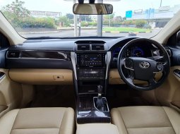 Toyota Camry 2.5 V Dual VVT-i 2018 / 2017 Black On Beige Siap pakai Pjk Pjg TDP paket 30Jt 4