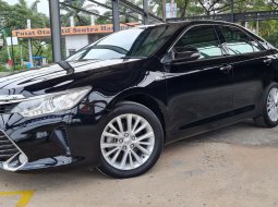 Toyota Camry 2.5 V Dual VVT-i 2018 / 2017 Black On Beige Siap pakai Pjk Pjg TDP paket 30Jt 10