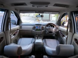 Toyota Kijang Innova V Luxury 2014 6