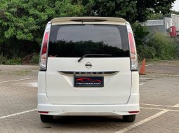 Promo Nissan Serena Autech 2.0 AT thn 2014 2