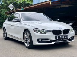 Harga Promo BMW 3 Series 328i 2014 3