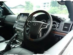 Toyota Land Cruiser 2019 DKI Jakarta dijual dengan harga termurah 4