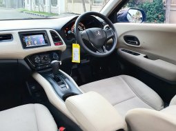 Honda HR-V S 2017 Hitam 4