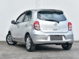 Nissan March 1.2 Manual 4