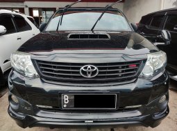 Toyota Fortuner VNT TRD 2015 Diesel A/T DP Minim 2