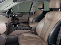 Hyundai Santa Fe 2.2L CRDi XG 2018 Hitam 6
