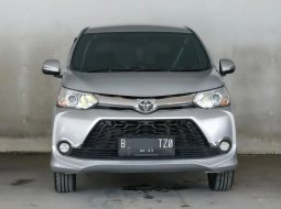 Toyota Avanza Veloz 2018 Silver 2
