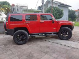 Jawa Barat, Hummer H3 2010 kondisi terawat 12