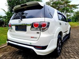 Jual mobil Toyota Fortuner TRD 2014 bekas, Jawa Tengah 10