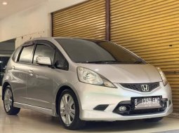 Honda Jazz RS Silver 2