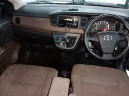 Jual cepat Toyota Calya E 2017 di Jawa Barat 11