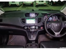 Banten, Honda CR-V 2.4 2017 kondisi terawat 9