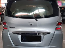 Honda Freed S A/T ( Matic ) 2012 Silver Pintu Manual Kiri Kanan 2