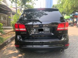 Dodge Journey SXT Platinum 2013 Hitam 4