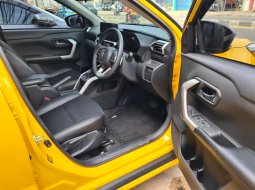 Toyota Raize TSS Two Tone 1.0 AT ( Matic ) 2021 Kuning Km 7rban Good Condition 7