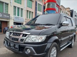 Isuzu Panther GRAND TOURING Tahun 2017 1