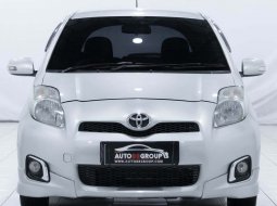 TOYOTA NEW YARIS (CLASSIC SILVER METALLIC) TYPE S LIMITED 1.5CC A/T (2012) 2