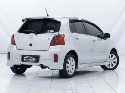 TOYOTA NEW YARIS (CLASSIC SILVER METALLIC) TYPE S LIMITED 1.5CC A/T (2012) 4