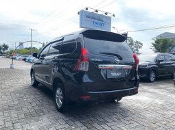 Toyota Avanza 1.3G MT 9