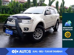 Jawa Barat, Mitsubishi Pajero Sport Exceed 2012 kondisi terawat 4