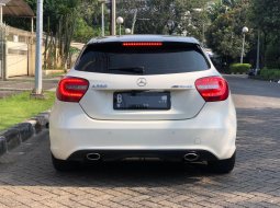 Promo Mercedes-Benz A250 AMG Putih 2013 4