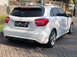 Promo Mercedes-Benz A250 AMG Putih 2013 5