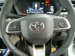 Mobil Toyota Avanza 2021 Veloz dijual, Jawa Timur 9
