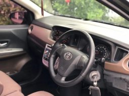 Jual mobil bekas murah Toyota Calya G 2017 di Banten 8