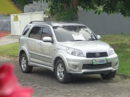 Dijual mobil bekas Toyota Rush G, Jawa Timur  1