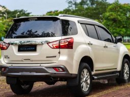 Jual Isuzu MU-X Premiere 2018 harga murah di Banten 15