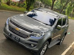 Jual cepat Chevrolet Trailblazer LTZ 2016 di Banten 10