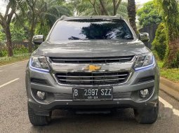 Jual cepat Chevrolet Trailblazer LTZ 2016 di Banten 9