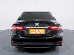 Toyota Camry 2.5 Hybrid AT 2019 Hitam 8