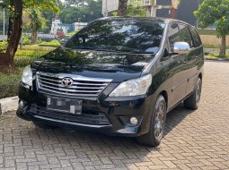 Toyota Kijang Innova G A/T Diesel 2012 Hitam 3